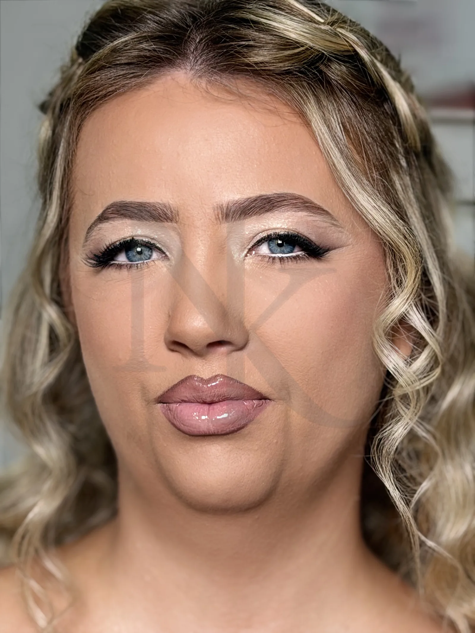 Profesionalno šminkanje mlade 14